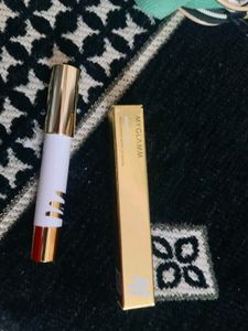 My glamm Lip Crayon