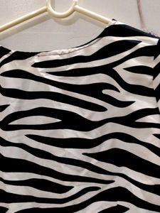 New Zebra Print Top