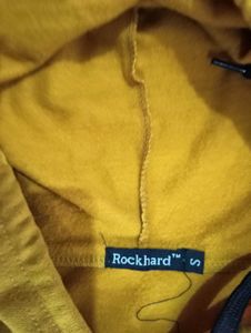 ❗FREE DELIVERY❗Be Fearless Hoodie For men