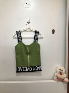 Green Love Top❤️🍀