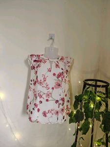 Premium Floral Print Top