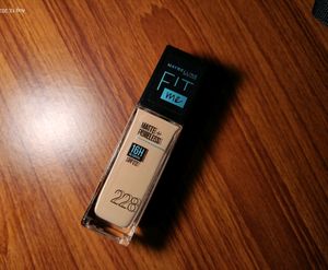 Maybelline New York (Fit Me) Foundation Shade 228(Soft Tan)