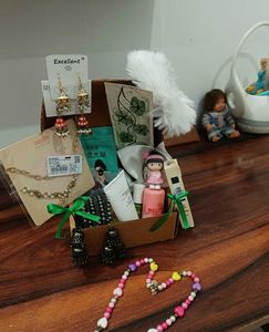 CHEAPEST GIFT BOX (Customized)