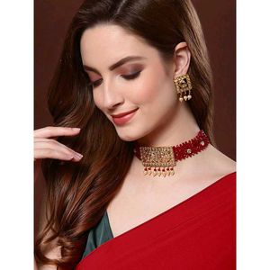 Elegant Maroon Choker Set