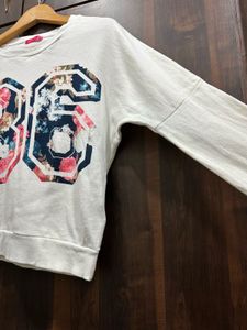 White Floral '86' Graphic Sweatshirt