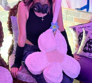 Daisy Crochet Handbag