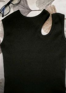 🛑COMBO🛑(Ribbed Cutout &amp; Black &amp; White Top)