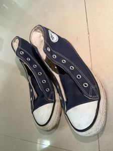 Roadster Canvas Sneakers