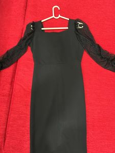 Women Sheath Solid Black Dress