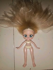 2 Hairdorables Dolls