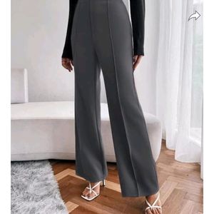 Regular Fit Grey Trouser 🐥