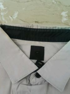 Men&#39;s Casual Shirt