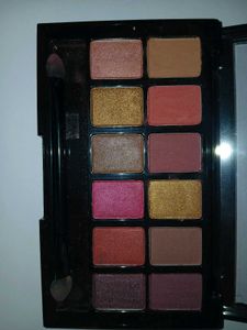 Lakme Eyeshadow Palette