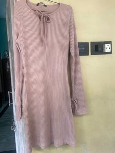 PINK WOOLLEN DRESS