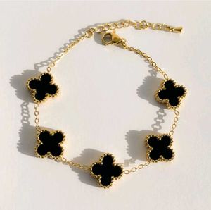 The OG clover bracelet