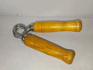 Wooden Hand Gripper (Premium Quality) ( Low Price?