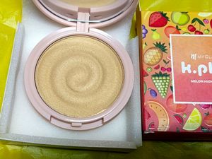 Myglamm Kplay Highlighter
