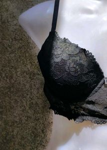 GORGEOUS BLACK CORSET
