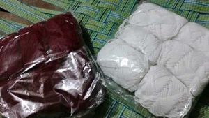 Woolen Set Of12