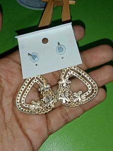 Floral Dangle Earrings