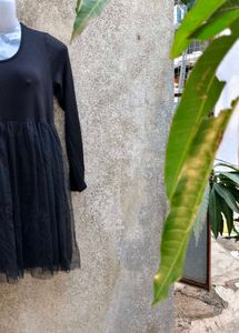 6.20.2 SEXY BLACK DRESS