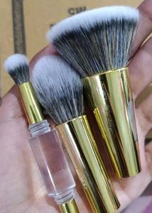 4 in one make-up brush or mars