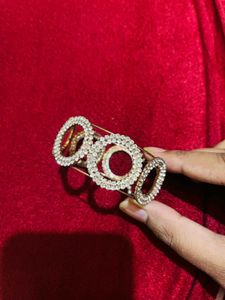 Sparkling Circle Cuff Bracelet