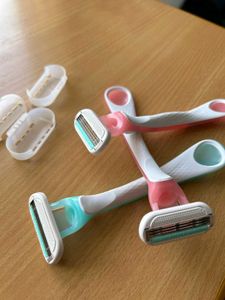Venus Skin Love Razor