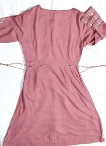 Women Mauve Pink Chikankari Embroidery Kurta Set