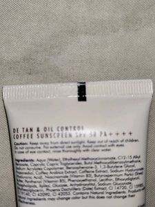 Detan ,Oil Control Coffee Sunscreen 🧴