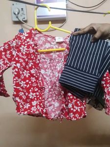 Girl&#39;s Outfit Set - Blue Top &amp; Jeans