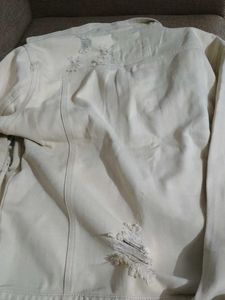 Zara Distressed Denim Jacket Brand New