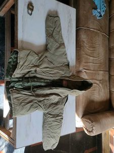 Olive Green Puffer Jacket With Short Sleeves