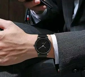 Man Analog Black Silicone Watches