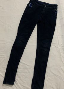 Tight Fit Jeans