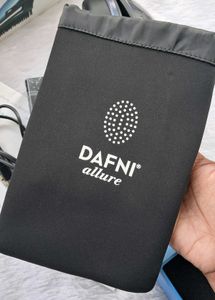 Dafni Hair Straightening Brush