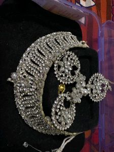 Sparkling Silver Choker with mang Tika