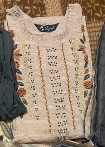 Women Kurta And Pant Set With Matching Duptta