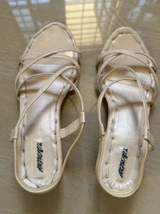 Elegant Beige Strappy Sandals