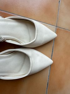 max Women Sling Strap Kitten Beige Mules