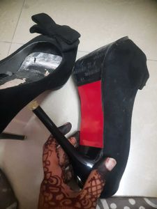 Black Platform Heels with Red Bottoms
