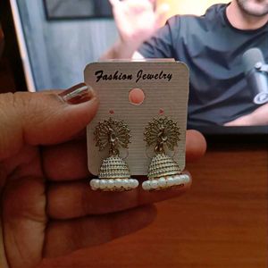 Little Desi Aesthetic Jhumkas