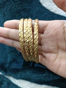 Golden Bangle Set
