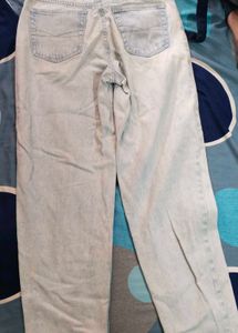 Baggy jeans for women
