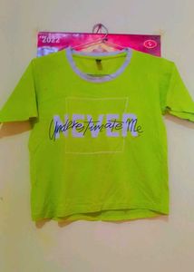 Crop Top| Small Size| Printed| Circle Neck| Casual