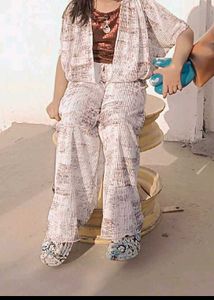 Stylish Tops Trousers