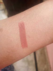 Mamaearth Cinnamon Nude Long stay Lipstick