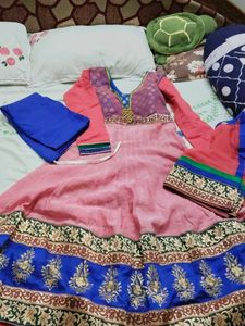 Elegant Ethnic anarkali set