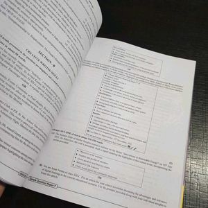 Class 12 English Core Sample Que Papers