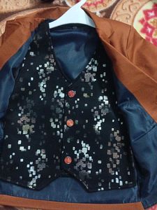Kid&#39;s Suit